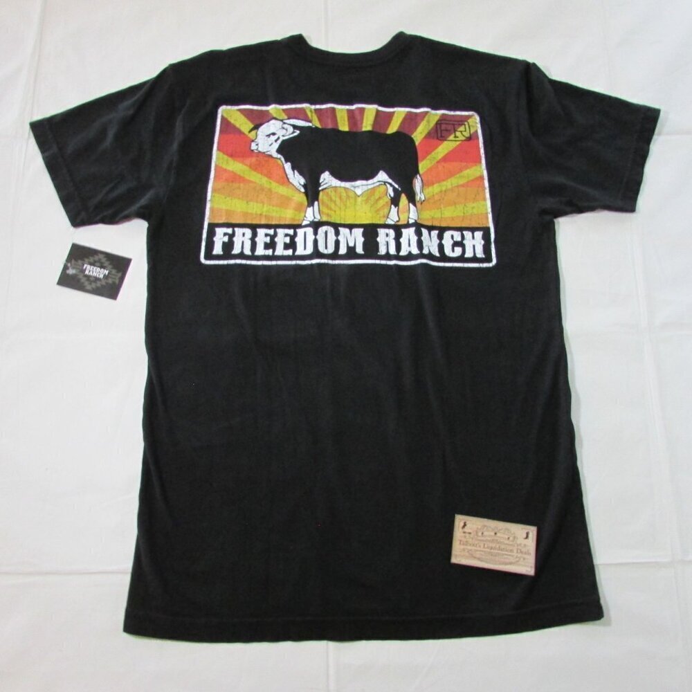 Freedom Ranch Women's Large Sunrise Hereford Bull Graphic T-Shirt Black